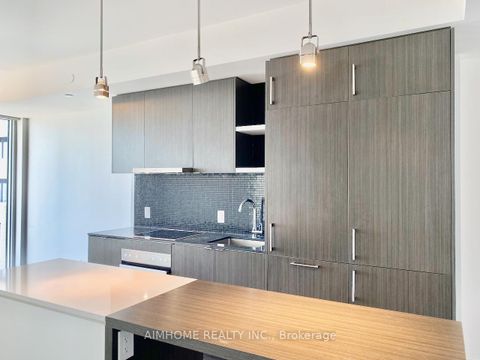 Photo 3 at 6705 - 100 Harbour Street, Waterfront Communities C1, Toronto