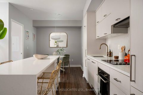 Photo 2 at 321 - 106 Dovercourt Road, Bellwoods, Toronto