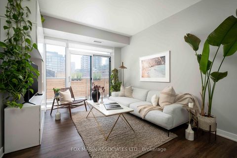 Photo 4 at 321 - 106 Dovercourt Road, Bellwoods, Toronto