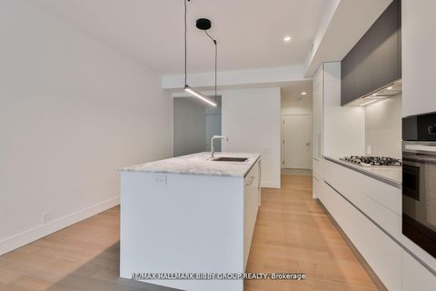 Photo 5 at 308 - 1414 Bayview Avenue, Mount Pleasant East, Toronto