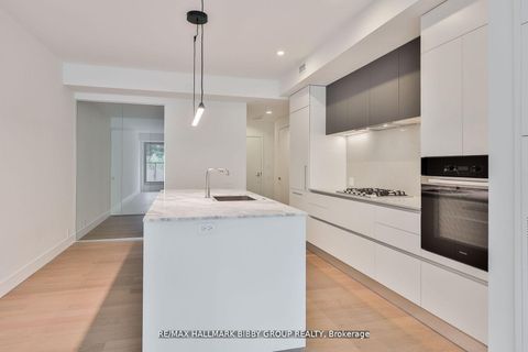 Photo 6 at 308 - 1414 Bayview Avenue, Mount Pleasant East, Toronto