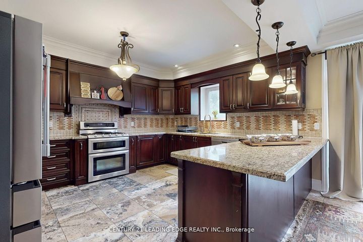 Photo 8 at 11 Bellvare Crescent, Maryvale, Toronto