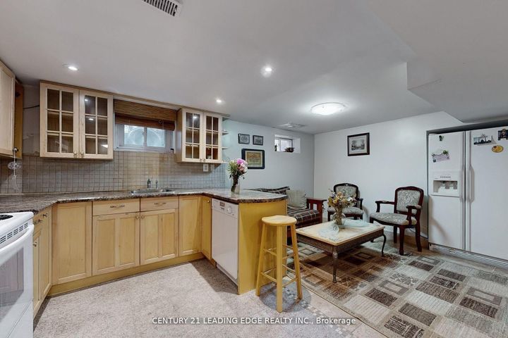 Photo 33 at 11 Bellvare Crescent, Maryvale, Toronto