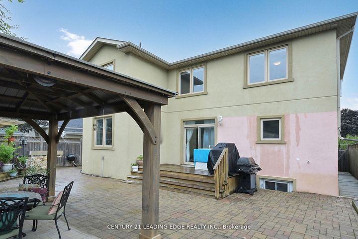 Photo 39 at 11 Bellvare Crescent, Maryvale, Toronto