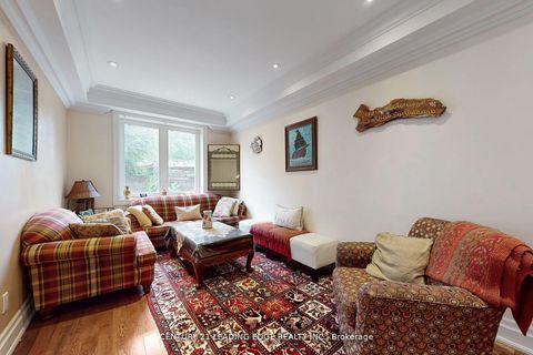 Photo 7 at 11 Bellvare Crescent, Maryvale, Toronto