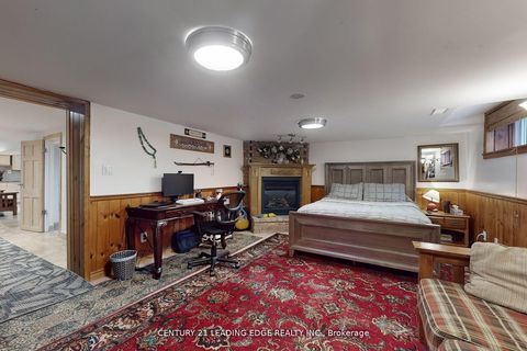 Photo 35 at 11 Bellvare Crescent, Maryvale, Toronto