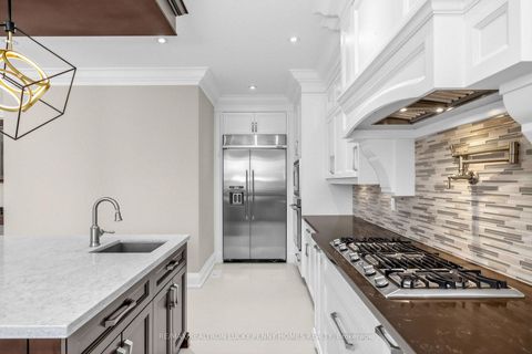 Photo 18 at 66 Hawkridge Avenue, Bullock, Markham