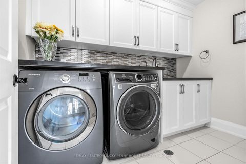 Photo 38 at 66 Hawkridge Avenue, Bullock, Markham