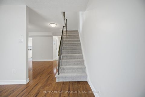 Photo 24 at 106 - 701 Burnhamthorpe Road, Markland Wood, Toronto