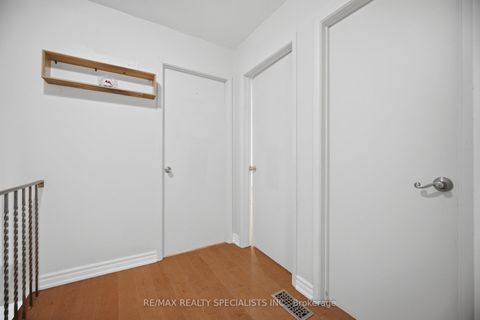 Photo 29 at 106 - 701 Burnhamthorpe Road, Markland Wood, Toronto