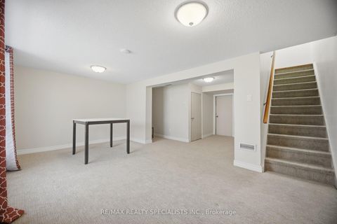 Photo 37 at 106 - 701 Burnhamthorpe Road, Markland Wood, Toronto