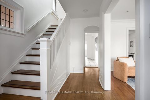 Photo 10 at 167 Welland Avenue, Moore Park, Toronto