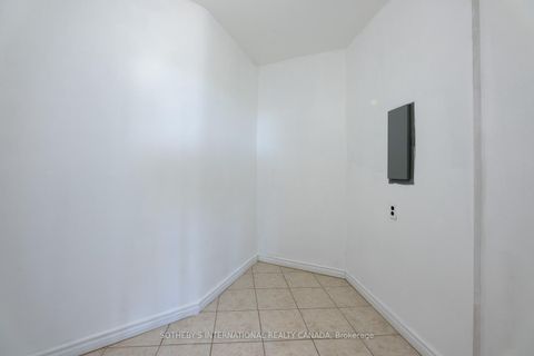 Photo 6 at 706 - 60 Pavane Link Way, Flemingdon Park, Toronto