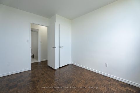 Photo 17 at 706 - 60 Pavane Link Way, Flemingdon Park, Toronto