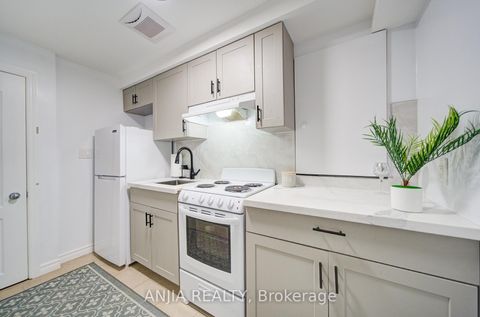 Photo 43 at 503 Caboto Trail, South Unionville, Markham