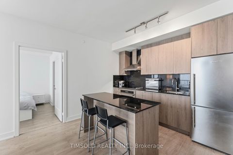 Photo 12 at 4136 - 5 Mabelle Avenue, City Centre West, Toronto