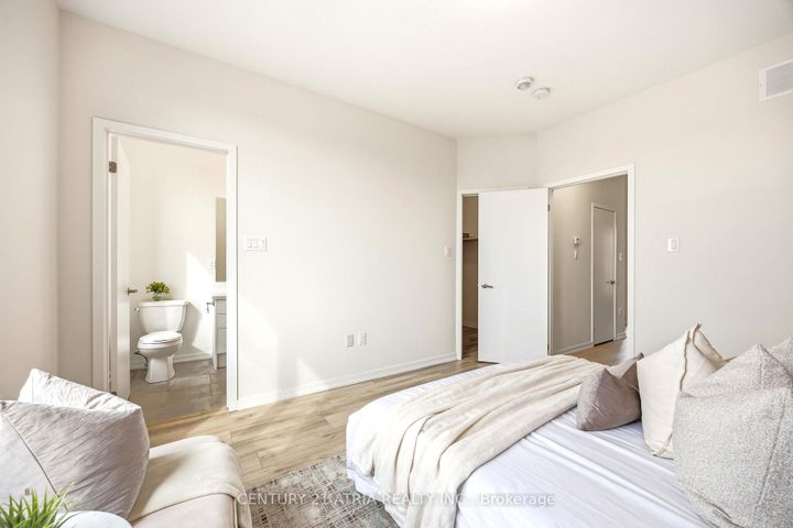 Photo 20 at 93 Rattenbury Road, Patterson, Vaughan