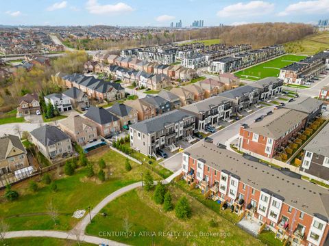 Photo 38 at 93 Rattenbury Road, Patterson, Vaughan