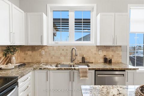 Photo 9 at 107 Barkdale Way, Pringle Creek, Whitby