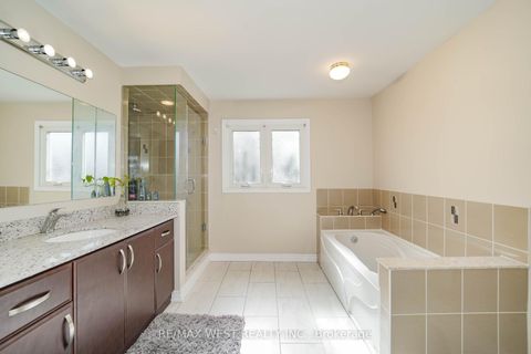 Photo 9 at 120 Littles Road, Rouge E11, Toronto