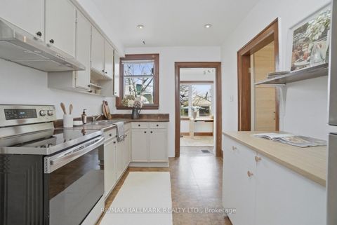 Photo 5 at 263 Humbercrest Boulevard, Bloor West Village, Toronto