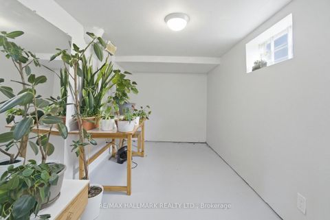 Photo 11 at 263 Humbercrest Boulevard, Bloor West Village, Toronto