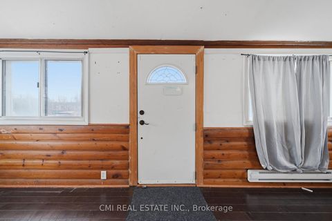 Photo 4 at 795 Third Avenue, Historic Lakeshore Communities, Georgina