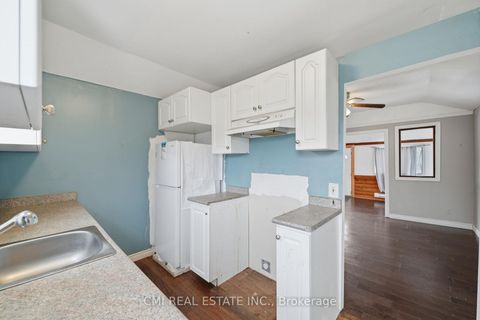 Photo 7 at 795 Third Avenue, Historic Lakeshore Communities, Georgina