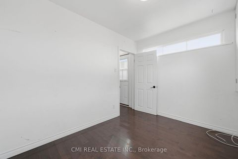 Photo 16 at 795 Third Avenue, Historic Lakeshore Communities, Georgina