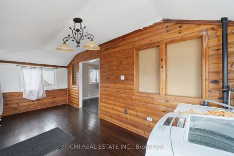 Photo 18 at 795 Third Avenue, Historic Lakeshore Communities, Georgina