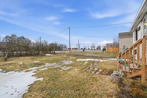 Photo 21 at 795 Third Avenue, Historic Lakeshore Communities, Georgina