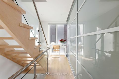 Photo 15 at TH3 - 126 Spadina Road, Annex, Toronto