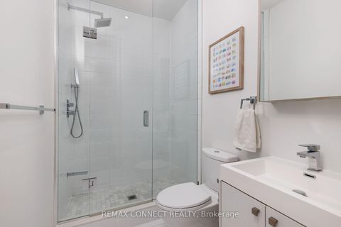 Photo 26 at TH3 - 126 Spadina Road, Annex, Toronto