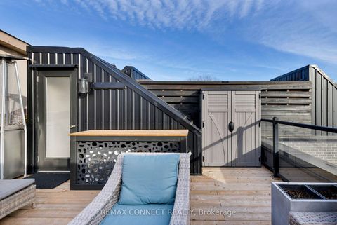 Photo 34 at TH3 - 126 Spadina Road, Annex, Toronto