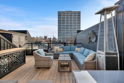 Photo 37 at TH3 - 126 Spadina Road, Annex, Toronto