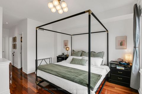 Photo 11 at 22 Fairhead Mews, Danforth, Toronto