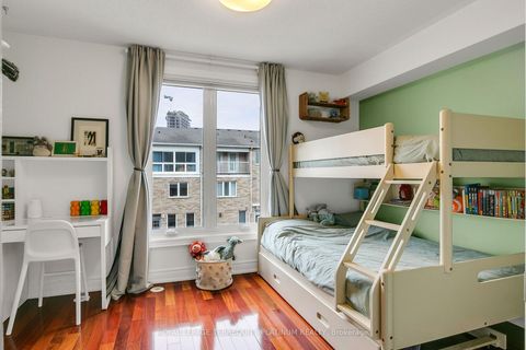 Photo 13 at 22 Fairhead Mews, Danforth, Toronto