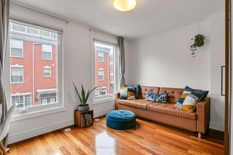 Photo 17 at 22 Fairhead Mews, Danforth, Toronto