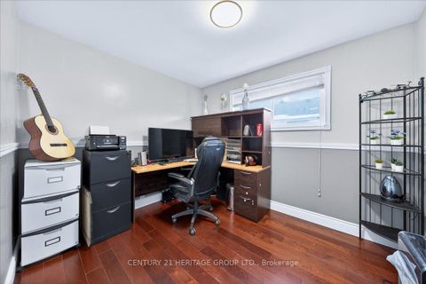 Photo 23 at 130 Rangoon Road, West Deane, Toronto