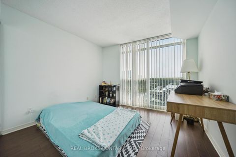 Photo 16 at 808 - 28 Harrison Garden Boulevard, Willowdale East, Toronto