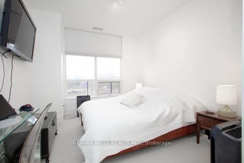 Photo 17 at 312 - 100 Harrison Garden Boulevard, Willowdale East, Toronto