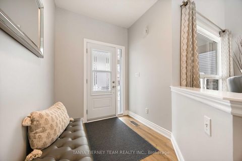 Photo 4 at 140 Vipond Road, Brooklin, Whitby