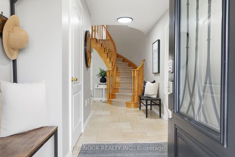 Photo 5 at 22 Selkirk Drive, Brooklin, Whitby