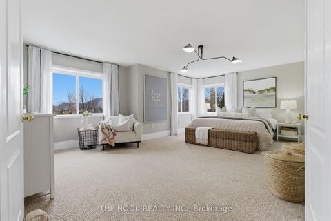 Photo 26 at 22 Selkirk Drive, Brooklin, Whitby