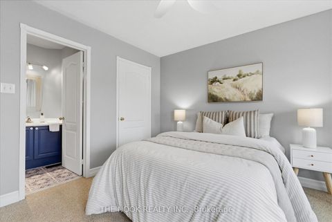 Photo 36 at 22 Selkirk Drive, Brooklin, Whitby