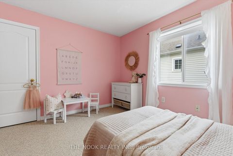 Photo 40 at 22 Selkirk Drive, Brooklin, Whitby