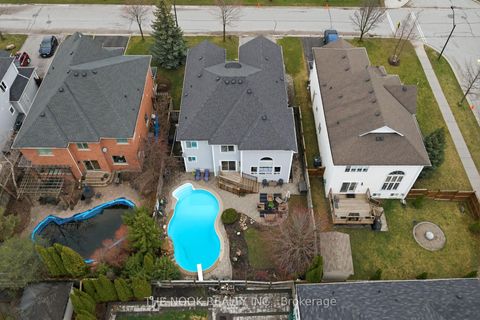 Photo 47 at 22 Selkirk Drive, Brooklin, Whitby