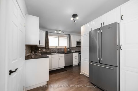 Photo 8 at 90 Keewatin Street S, Donevan, Oshawa