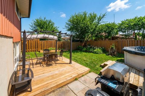 Photo 23 at 90 Keewatin Street S, Donevan, Oshawa