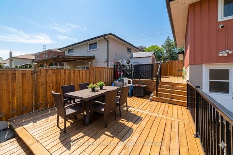 Photo 26 at 90 Keewatin Street S, Donevan, Oshawa